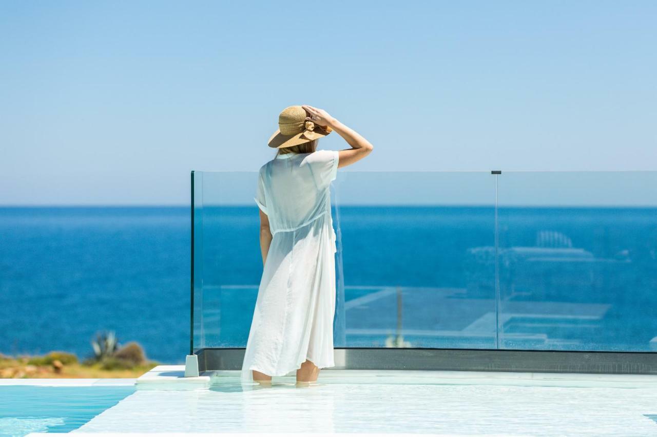 Wave Villa, Beach Front Retreat, By Thinkvilla Panormos  Luaran gambar